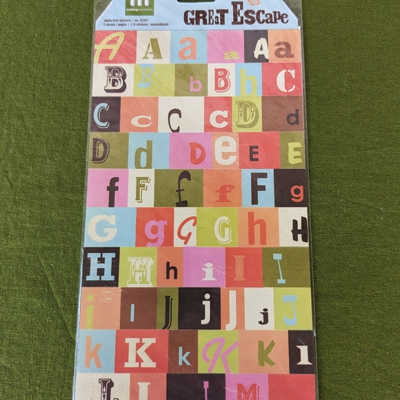 Scrapbook Paper - various designs - Picture 3 of 6